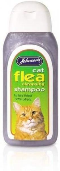 6. TropiClean Luksusowy szampon i odżywka dla kotów