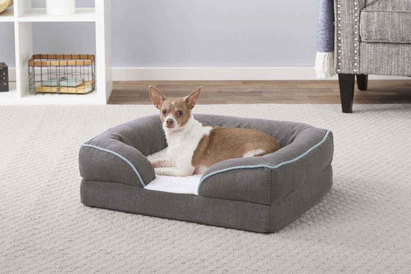 3. PetFusion Ultimate Lounge Dog Bed - wybór premium