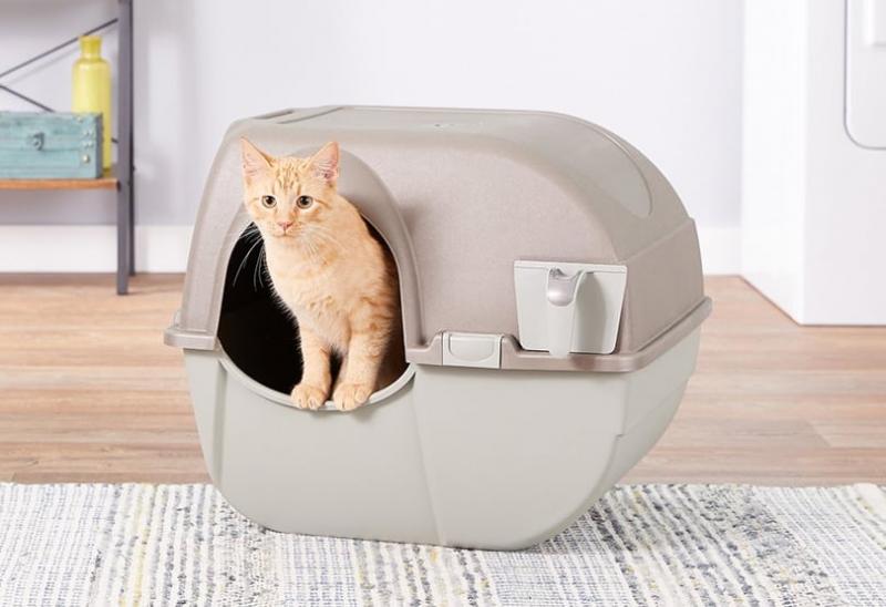 9. IRIS Top Entry Litter Box